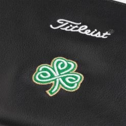 TITLEIST 2022 ZIPPERED POUCH SHAMROCK BLACK/GREEN 9 TITLEIST 2022 ZIPPERED POUCH SHAMROCK BLACK/GREEN -GOIF SHOP Shamrock Zippered Pouch 4.jpg